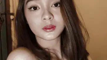 Lara Fortuna 21