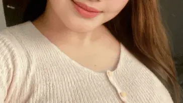 Valerie W 2